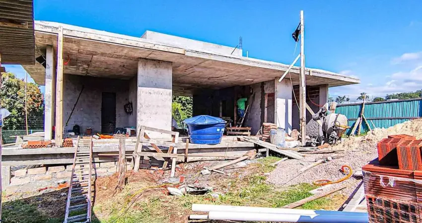 Casa térrea em condomínio na Estrada das Três Meninas – Alphaville
