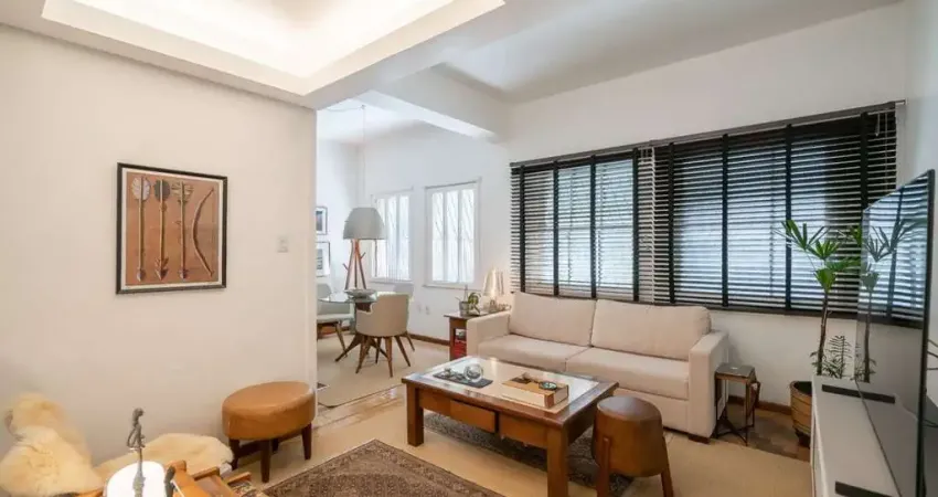 Apartamento com 2 quartos e 82m² à venda em Petrópolis, Porto Alegre.