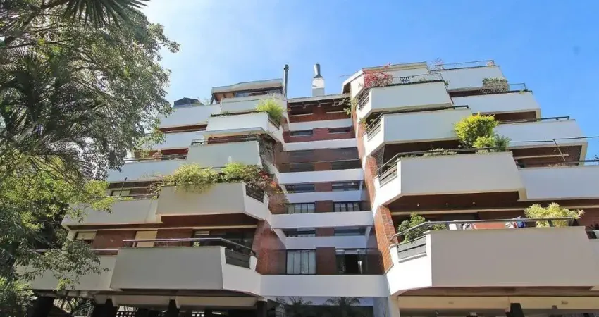 Apartamento com 4 quartos, 223m²,2 vagas, elevador no bairro Jardim do Salso.