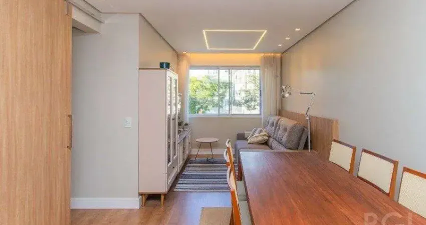 Apartamento para Venda - 74.4m², 3 dormitórios, sendo 1 suites, 1 vaga - Bairro