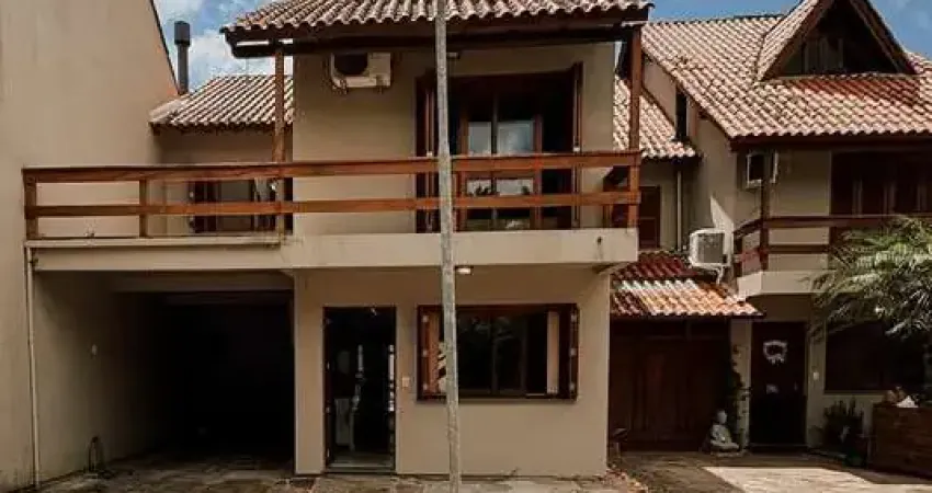 Casa em Condomínio 3 dormitórios à venda Guarujá Porto Alegre/RS