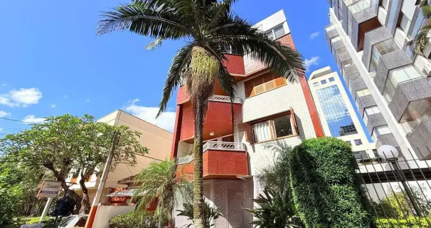 Apartamento com 3 dormitórios, 1 suíte e 268m² à venda em Higienópolis.