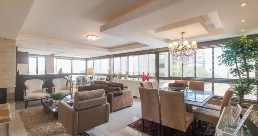 Apartamento com 3 suítes e 3 vagas de garagem no bairro Rio Branco em POA/RS