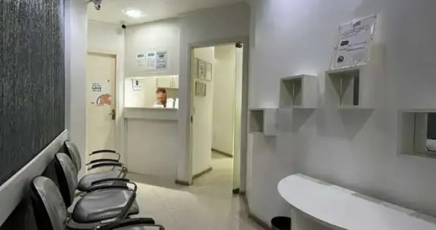 Sala comercial à venda na Rua Uruguai, 240, Centro Histórico, Porto Alegre