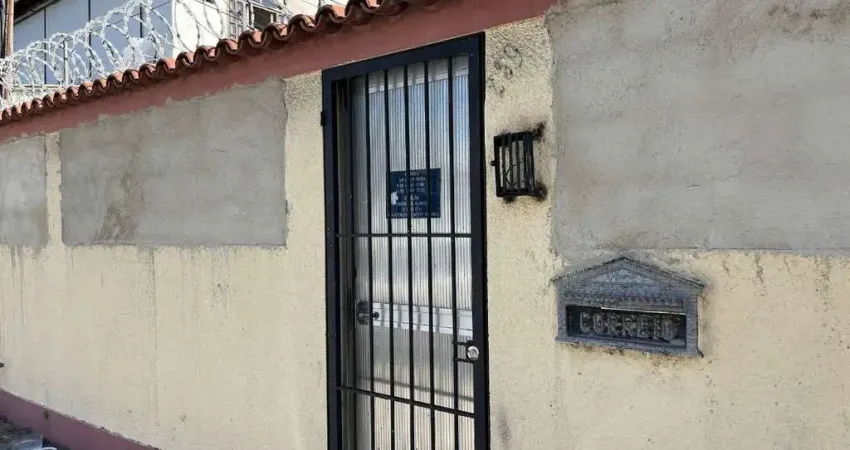 Casa com 3 quartos para alugar na Nacional, 239, Taquara, Rio de Janeiro