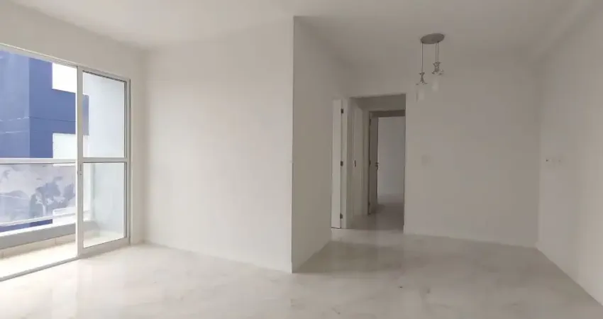 Seu Novo Lar com Vista Privilegiada no Condomínio Mais Desejado de Piatã!