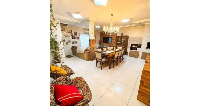 imóvel comercial e residencial com piscina e área de festas