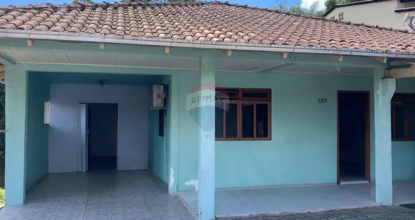 Casa c/ 3 quartos - rio morto | espaço nos fundos para ampliações/construção e sala comercial na frente.