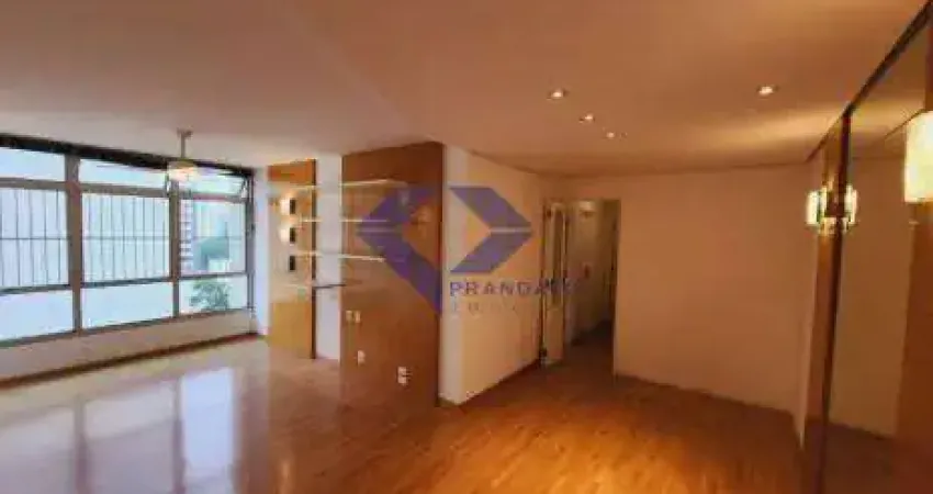 Apartamento com 3 Quartos e 3 banheiros à Venda, 106 m² por R$ 820.000