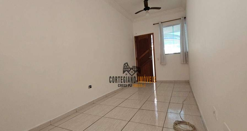 Casa com 3 dormitórios à venda, 75 m² por R$ 480.000,00 - Marapé - Santos/SP