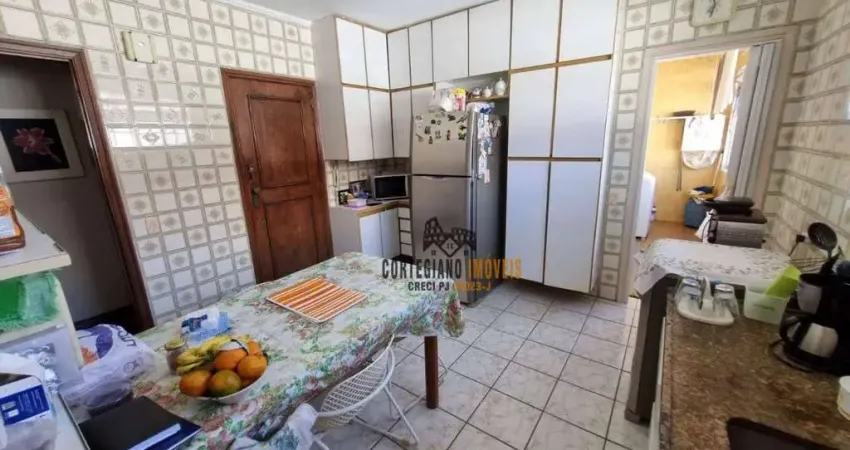 Apartamento com 2 Dormitórios/Garagem Fechada à venda, 100 m² por R$ 425.000 - Campo Grande - Santos!