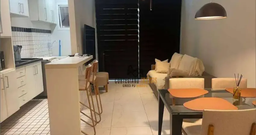 Apartamento Triplex com 2 dormitórios para alugar, 69 m² por R$ 5.800,00/mês - Gonzaga - Santos/SP