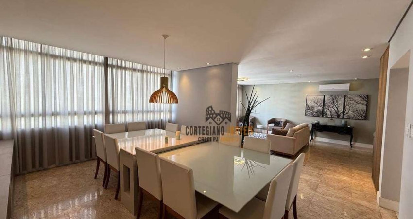 Boqueirão, Santos - Apartamento de Alto Padrão À Venda na Quadra da Praia !