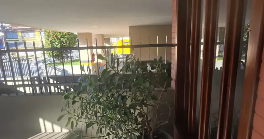Apartamento de 02 quartos + escritório no Miolo de Jardim Camburi!!!