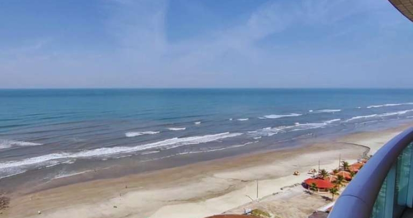 Apartamento para Venda em Mongaguá, Jardim Aguapeú, 3 dormitórios, 2 suítes, 3 banheiros, 2 vagas