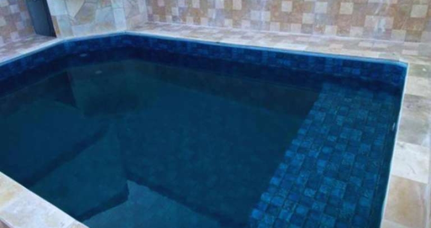 Casa para Venda em Mongaguá, BALNEARIO PLATAFORMA, 2 dormitórios, 1 suíte, 1 banheiro, 1 vaga