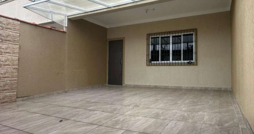 Sobrado para Venda em Praia Grande, Balneário Flórida, 3 dormitórios, 1 suíte, 1 banheiro, 2 vagas