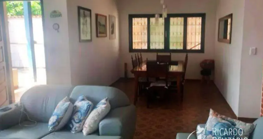 Casa para Venda em Itanhaém, Suarão, 3 dormitórios, 1 suíte, 2 banheiros, 4 vagas