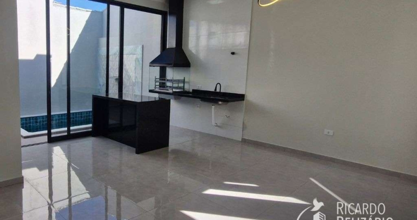 Casa para Venda em Mongaguá, Jardim Praia Grande, 2 dormitórios, 1 suíte, 1 banheiro, 2 vagas