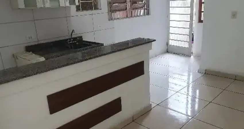 Casa com 1 quarto para alugar na Rua Barretos, 75, Centro, Diadema