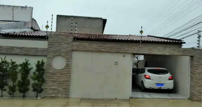 Casa com 4 quartos à venda na Rua Carlos Henrique Carvalho de Melo, 04, Farolândia, Aracaju