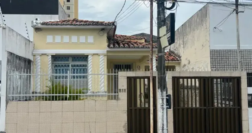Casa com 3 quartos à venda na Rua Maruim, 818, Centro, Aracaju