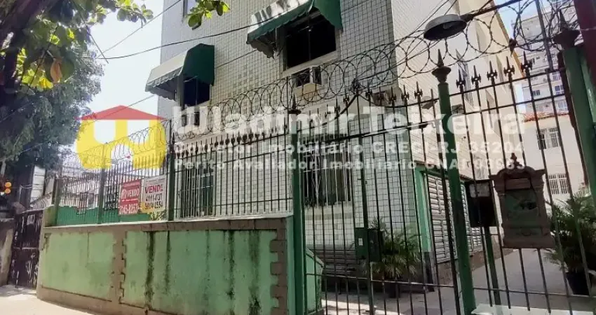 ATENÇÃO recém-casados, recém-divorciados(as) e solteiros buscando seu 1º imóvel! Excelente apartamento com localização fantástica! VENHA CONFERIR!!!