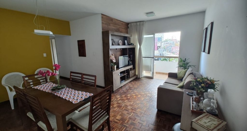 Apartamento à venda de 97m2 com 3 quartos e 1 suíte no Garcia