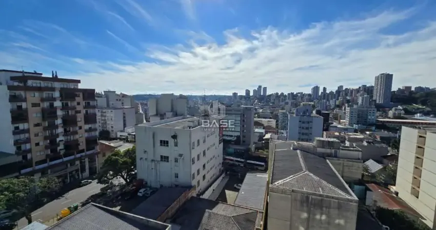 Kitnet / Stúdio à venda no Centro, Caxias do Sul 