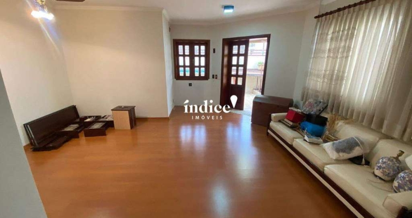 Apartamento no Bairro Centro, 3 quartos, 1 suíte, 2 vagas, Edifício Athenas Garden