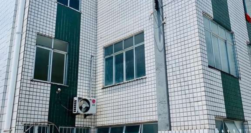 Ponto comercial com 1 sala para alugar no Cabula, Salvador 