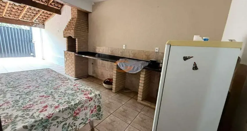 Casa com 3 quartos para alugar na Rua José Anésio Colombo, Jardim Astúrias, São José do Rio Preto
