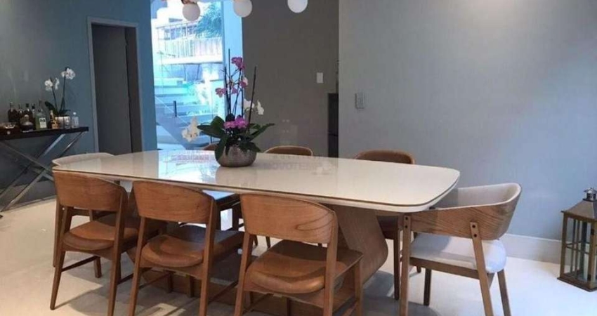 Casa à venda na Honório Alvares Penteado (Polo Empresarial), Tamboré, Santana de Parnaíba