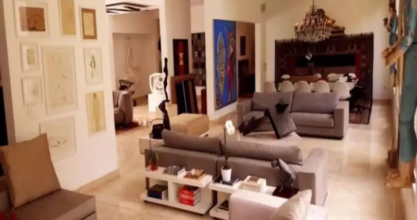 Casa à venda na Estrada Fernando Nobre, 4000, Vila de São Fernando, Cotia