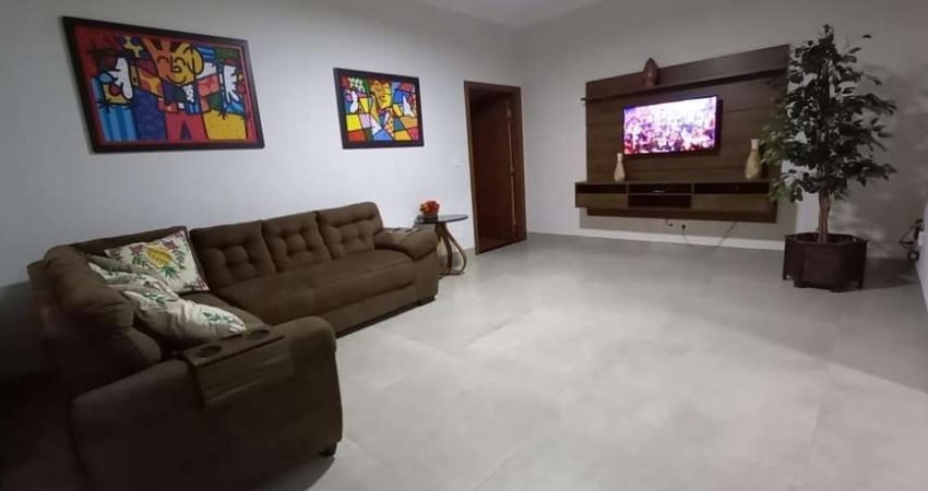 Rancho para Venda em Penápolis, Centro, 3 dormitórios, 3 suítes, 5 banheiros, 10 vagas
