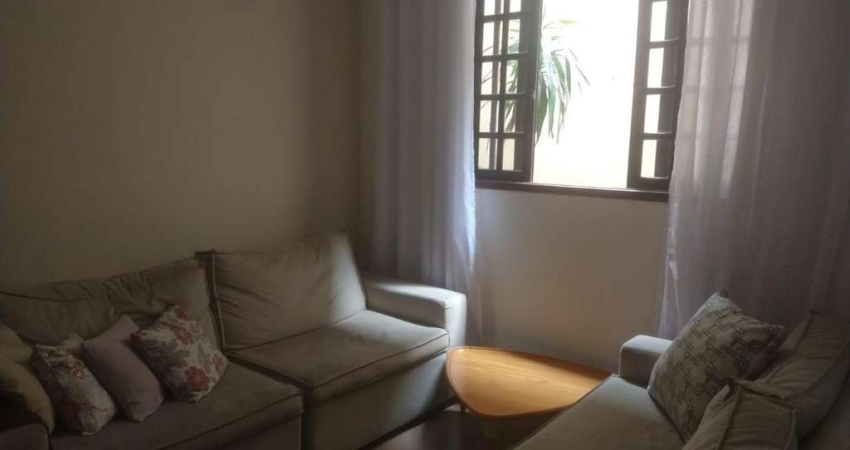 Sobrado para Venda em Barueri, Jardim Tupanci, 3 dormitórios, 3 suítes, 4 banheiros, 2 vagas