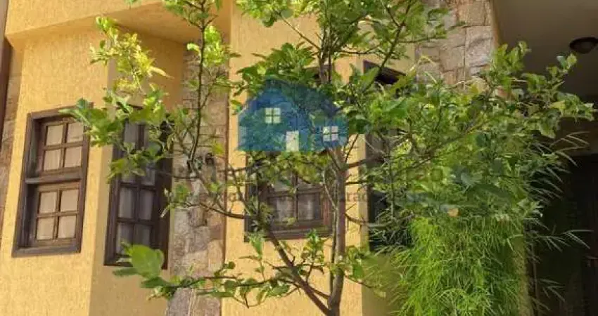 Casa para Venda em São Paulo, Alto da Lapa, 3 dormitórios, 1 suíte, 3 banheiros, 2 vagas