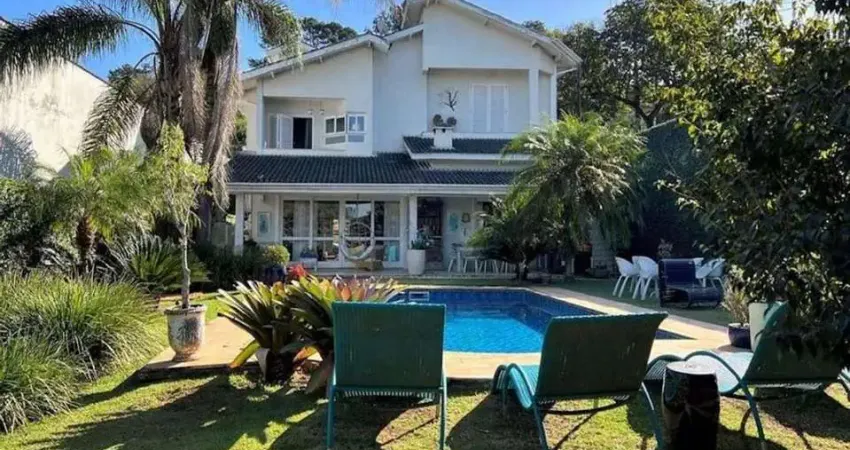 Casa à venda na Rua São João, 248, Vila Santo Antônio, Cotia