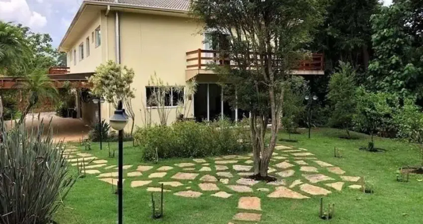Casa à venda na Rua Dorival Caymmi, Chácaras São Carlos, Cotia