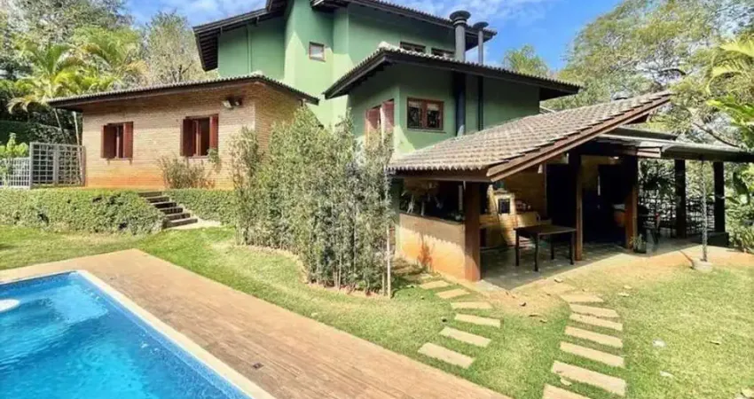 Sobrado para Venda em Carapicuíba, Residencial Euroville, 4 dormitórios, 4 suítes, 5 banheiros, 7 vagas