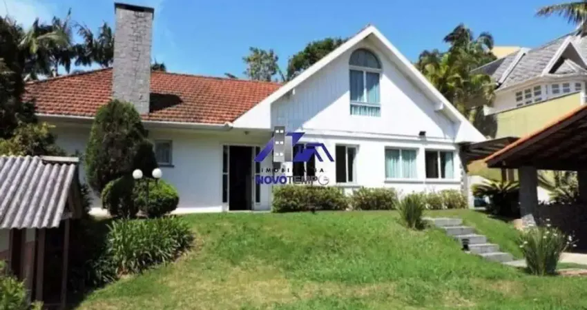 Casa para Venda em Carapicuíba, Residencial Euroville, 3 dormitórios, 2 suítes, 3 banheiros, 5 vagas