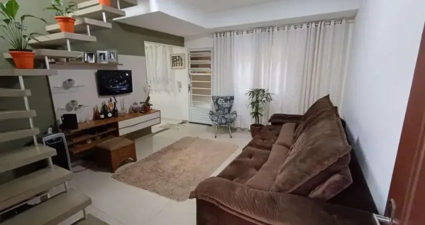 Sobrado para Venda em Barueri, Jardim Califórnia, 2 dormitórios, 2 banheiros, 2 vagas