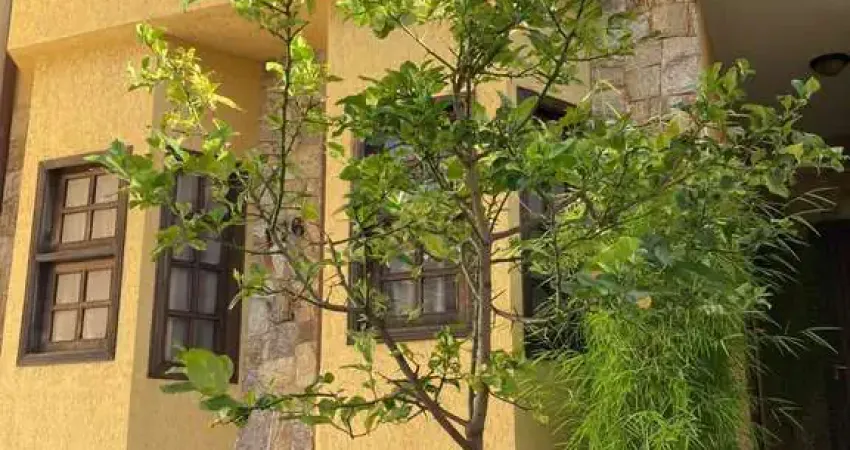 Casa com 2 quartos à venda na Rua Coelho de Carvalho, 176, Alto da Lapa, São Paulo