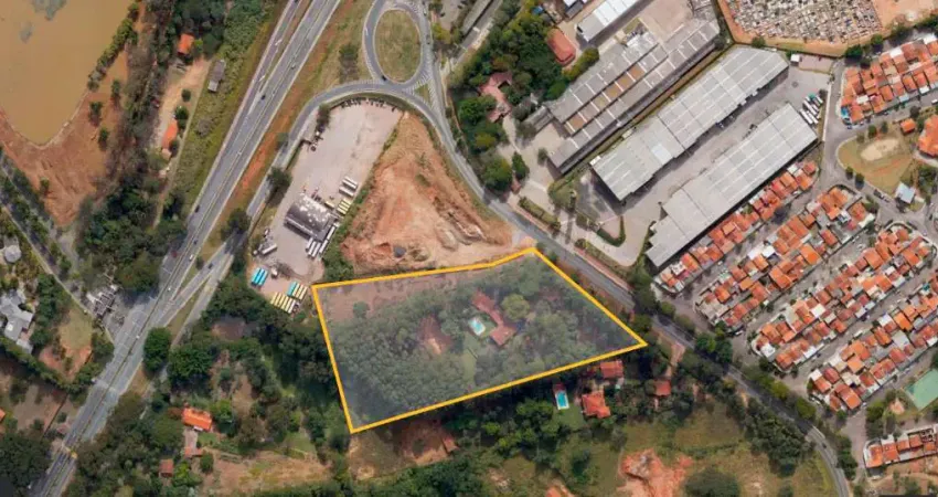 Área à venda na cidade de Valinhos/SP