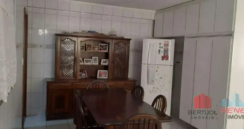 Casa com 3 quartos para alugar na Rua Nove de Julho, 92, Centro, Vinhedo
