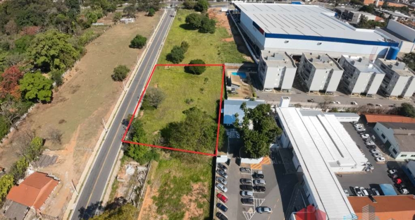 Terreno à venda na Avenida Independência, 6800, Nova Vinhedo, Vinhedo