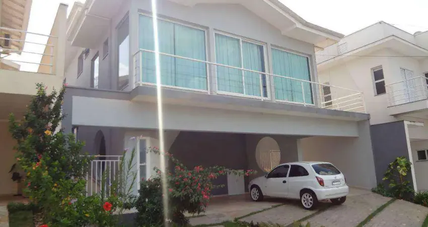Casa á venda no Condomínio Terras de São Francisco em Vinhedo/SP.