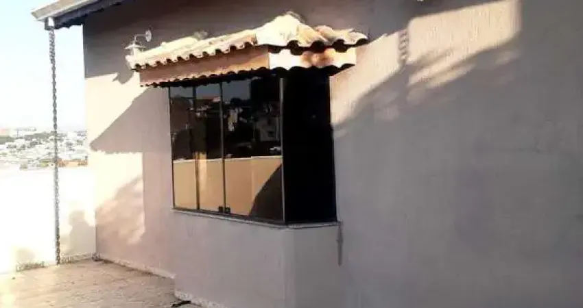 Casa com 3 quartos à venda na Rua Osvaldo Batisteli, 10000, Vila Marlene, Jundiaí