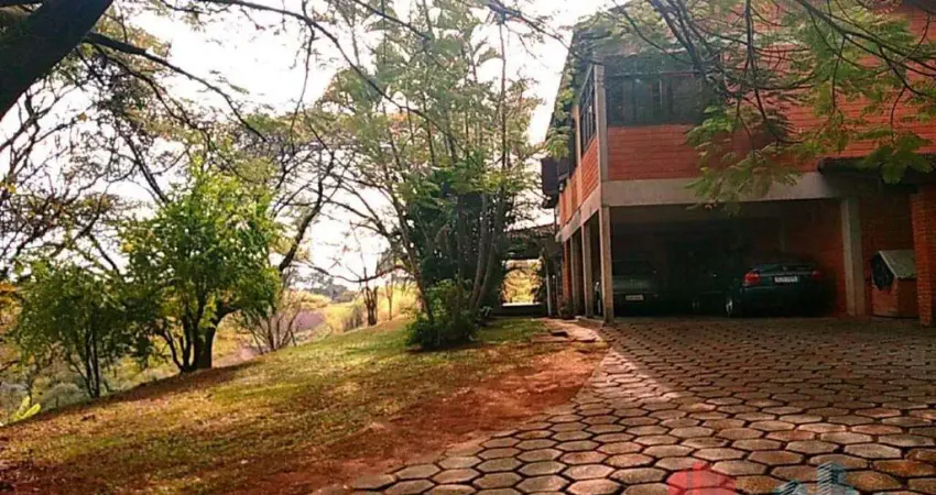 Linda Chácara à venda em Jundiaí
