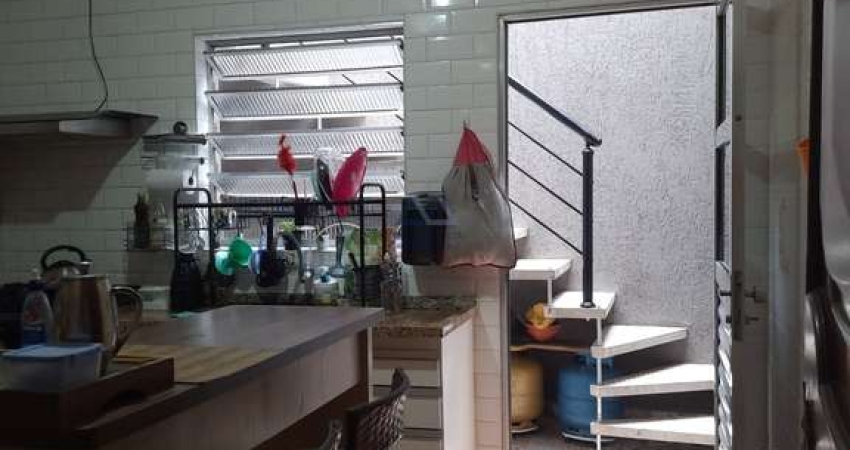 Casa com 4 quartos para alugar no Bosque da Saúde, São Paulo 